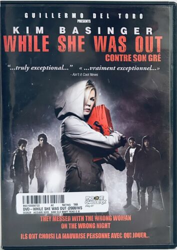 While She Was Out (DVD, 2008) Thriller Widescreen - En/Fr, Kim Basinger *GR2