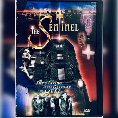 The Sentinel (DVD 1977) Chris Sarandon, John Carradine En/Fr/Sp Snapcase Horror