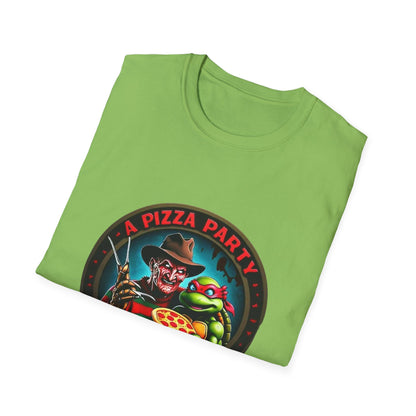 Camiseta unisex de estilo suave Una fiesta de pizza en Elm Street (parte delantera y trasera)