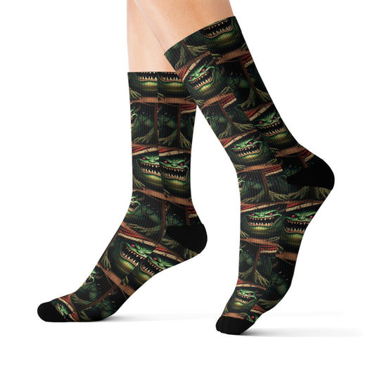 Calcetines de sublimación con diseño de monstruo ladrón de calcetines debajo de la cama