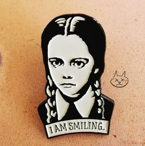 Wednesday Addams AM SMILING R Brooch Black